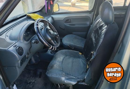 Utilitarios - Volkswagen Kangoo 1999 Diesel 111111Km - En Venta