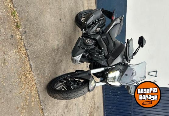 Motos - Bajaj Dominar 400 2025 Nafta 6200Km - En Venta