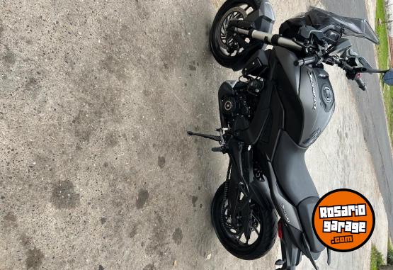 Motos - Bajaj Dominar 400 2025 Nafta 6200Km - En Venta
