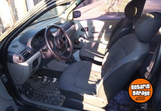 Autos - Renault Clio 2004 Nafta 69699Km - En Venta