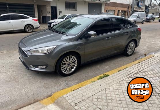Autos - Ford Focus 2014 Nafta 114000Km - En Venta