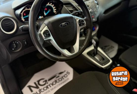 Autos - Ford Fiesta Kinetic 2014 Nafta 150000Km - En Venta