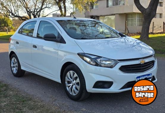 Autos - Chevrolet Onix LT 2017 Nafta 98000Km - En Venta