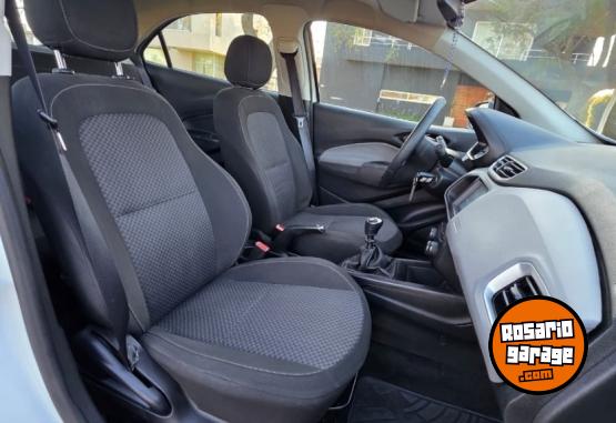 Autos - Chevrolet Onix LT 2017 Nafta 98000Km - En Venta