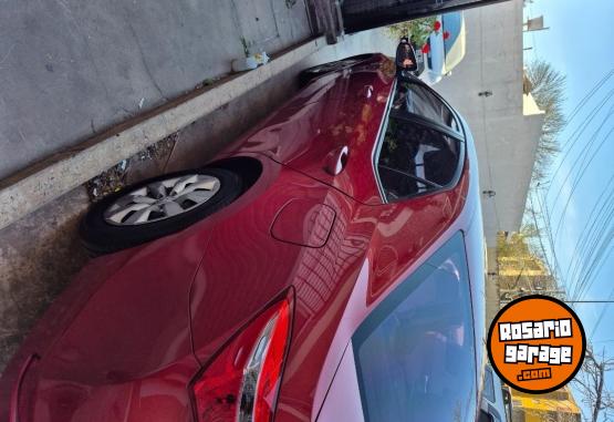 Autos - Toyota Corolla xli 2015 Nafta 228000Km - En Venta