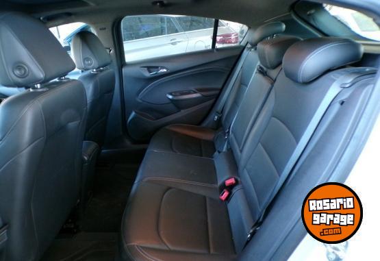 Autos - Chevrolet cruze ltz 1.4t 5 pts 2022 Nafta 73000Km - En Venta