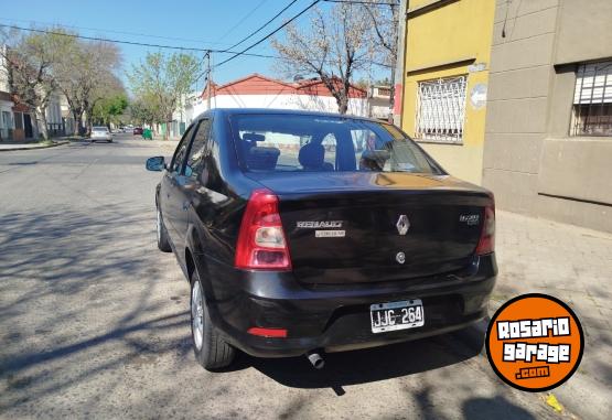 Autos - Renault Logan 2010 Diesel 236700Km - En Venta