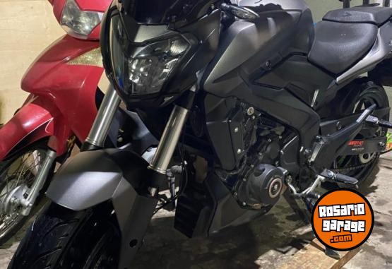 Motos - Bajaj Dominar y mondial 2021 Nafta 24000Km - En Venta