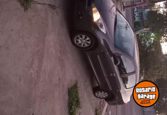 Autos - Peugeot 207, 208 2012 GNC 150000Km - En Venta