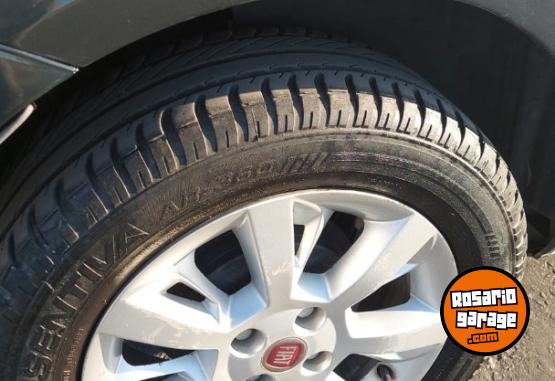 Autos - Fiat Punto 1.4 Attractive 2014 Nafta 111000Km - En Venta