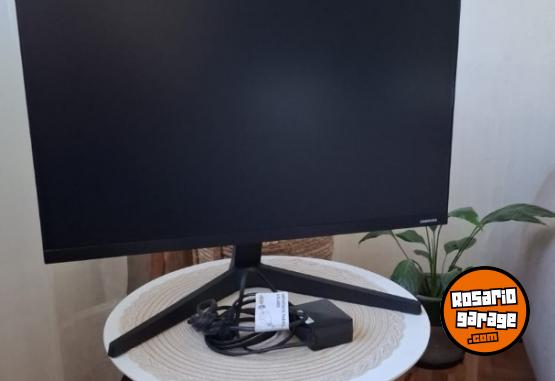 Informática - Monitor Samsung 24 Pulgadas Full HD HDMI Impecable - En Venta