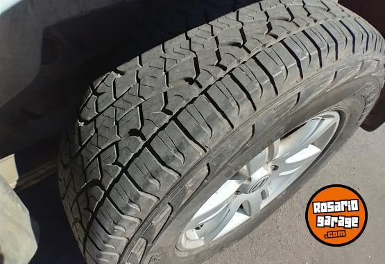 Camionetas - Volkswagen Amarok highline 1h2 2011 Diesel 198574Km - En Venta