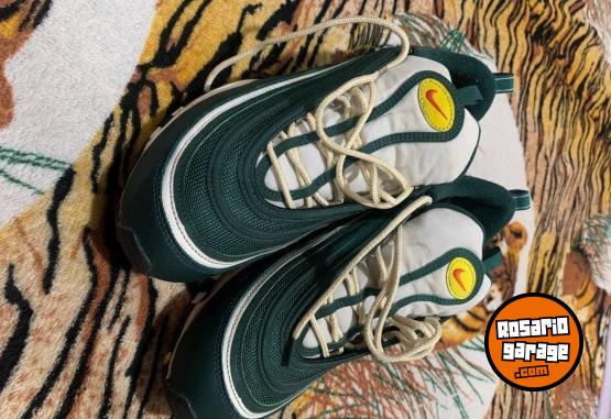 Indumentaria - Nike air Max 97 impecable casi sin uso  n44/45 - En Venta