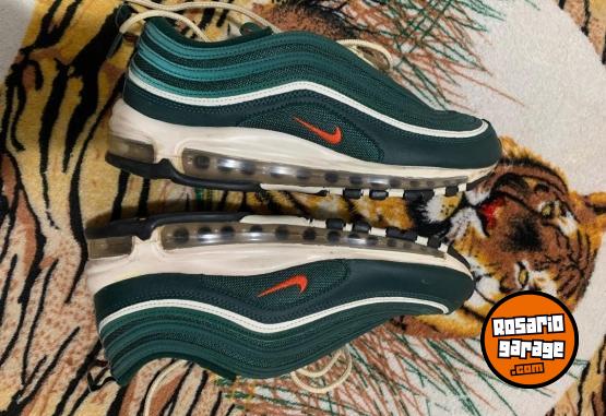 Indumentaria - Nike air Max 97 impecable casi sin uso  n44/45 - En Venta