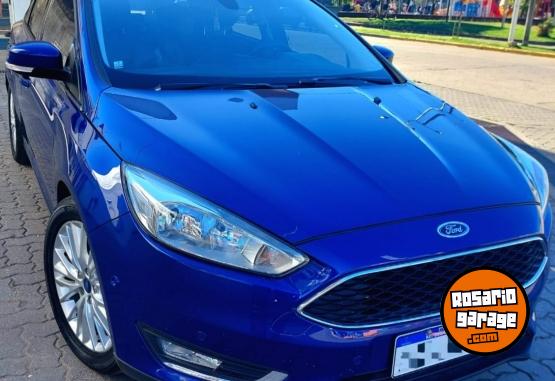 Autos - Ford Focus SE Plus 2.0 2018 Nafta 80000Km - En Venta