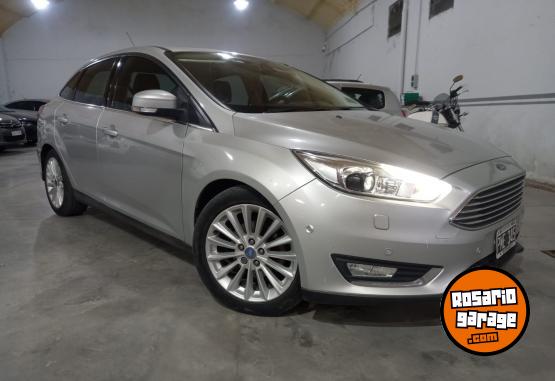 Autos - Ford FOCUS 2016 Nafta 170000Km - En Venta