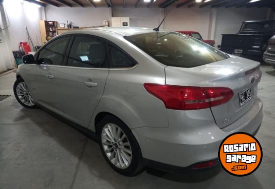 Autos - Ford FOCUS 2016 Nafta 170000Km - En Venta