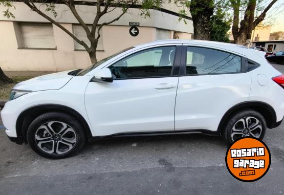 Autos - Honda HRV EX 2016 Nafta 103000Km - En Venta