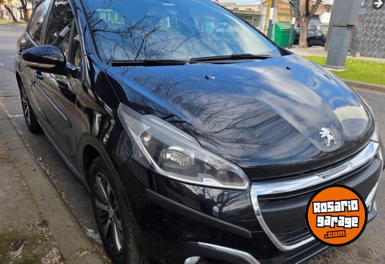 Autos - Peugeot 208 Allure 1.6 2017 Nafta 105000Km - En Venta