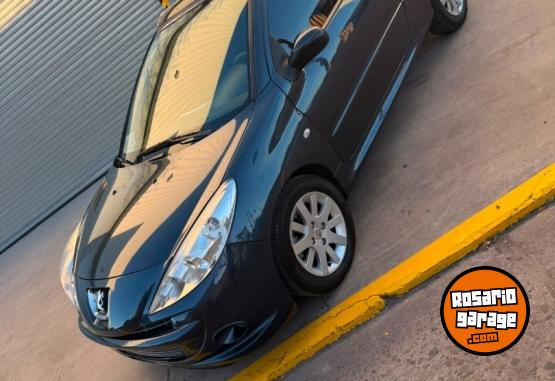Autos - Peugeot 207 premium 2011 Nafta 132000Km - En Venta