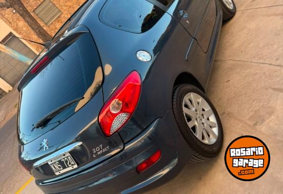 Autos - Peugeot 207 premium 2011 Nafta 132000Km - En Venta