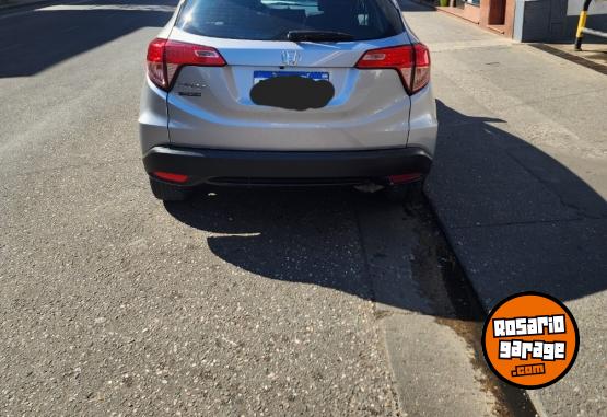 Autos - Honda Hrv Exl 2018 Nafta 140000Km - En Venta