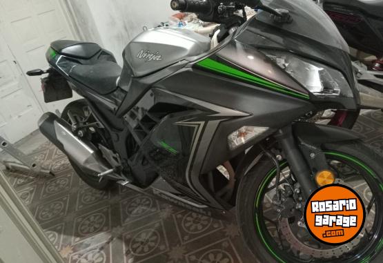 Motos - Kawasaki ninja 300 2016 Nafta 111111Km - En Venta