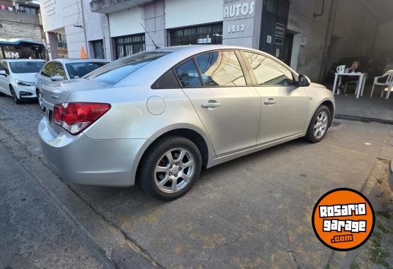 Autos - Chevrolet Cruze 2011 Diesel 110000Km - En Venta