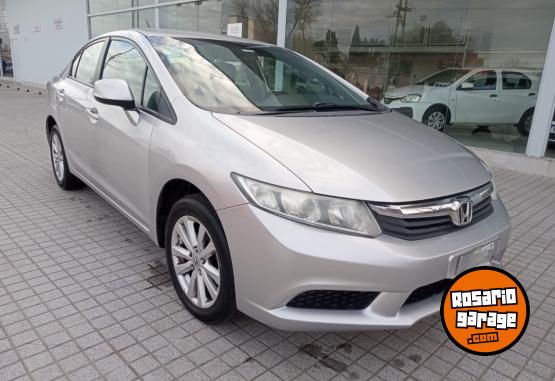 Autos - Honda Civic lxs 2015 Nafta 198645Km - En Venta