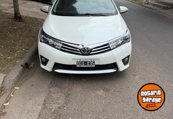 Autos - Toyota Corolla 2015 Nafta 190000Km - En Venta