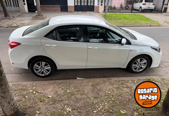 Autos - Toyota Corolla 2015 Nafta 190000Km - En Venta