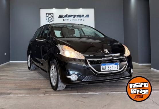 Autos - Peugeot 208 Allure Touchscreen 2016 Nafta 131100Km - En Venta