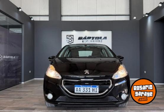 Autos - Peugeot 208 Allure Touchscreen 2016 Nafta 131100Km - En Venta