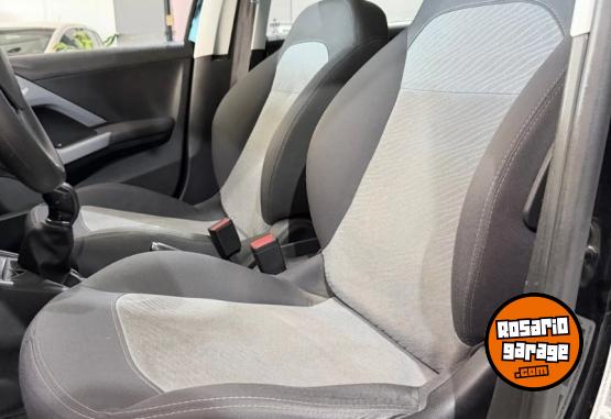 Autos - Peugeot 208 Allure Touchscreen 2016 Nafta 131100Km - En Venta