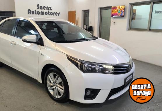 Autos - Toyota COROLLA XEI PACK MT 6TA 2015 Nafta 140000Km - En Venta