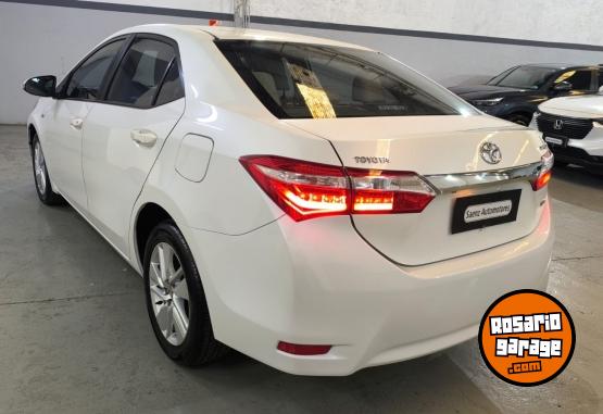 Autos - Toyota COROLLA XEI PACK MT 6TA 2015 Nafta 140000Km - En Venta