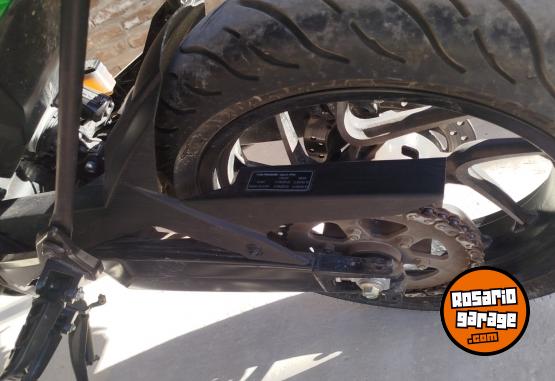 Motos - Corven Dominar 400 2021 Nafta 4700Km - En Venta