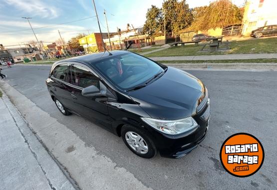 Autos - Chevrolet Ónix joy 2017 Nafta 148000Km - En Venta