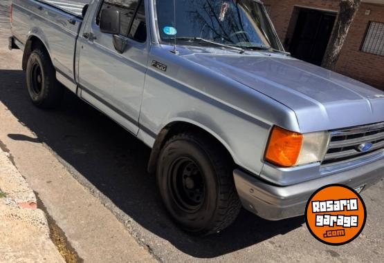 Camionetas - Ford F100 1994 Nafta 111111Km - En Venta