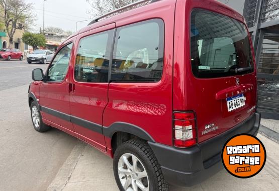 Utilitarios - Peugeot Partner 2019 Diesel 27000Km - En Venta