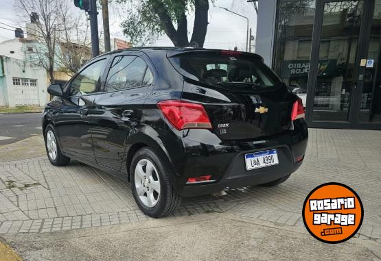 Autos - Chevrolet ONIX LT+ 1.4N 2019 GNC 110000Km - En Venta