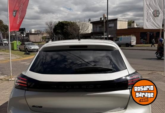 Autos - Peugeot 208 ALLURE PK AM25 AT 2024 Nafta 13000Km - En Venta