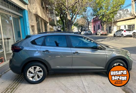 Autos - Volkswagen Nivus 2021 Nafta 40000Km - En Venta