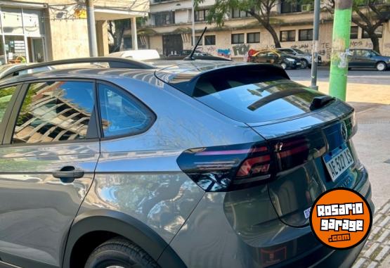 Autos - Volkswagen Nivus 2021 Nafta 40000Km - En Venta