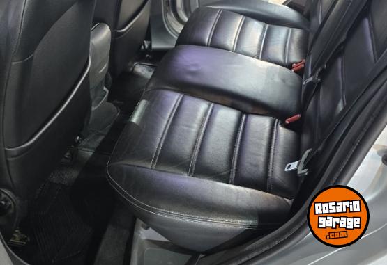 Autos - Ford Focus ghia 2009 Diesel 270000Km - En Venta