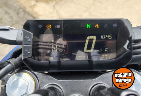 Motos - Honda CB300 2025 Nafta 4070Km - En Venta