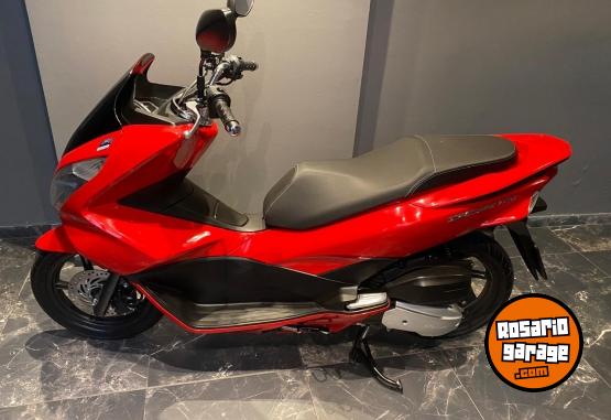Motos - Honda PCX 2018 Nafta 21200Km - En Venta