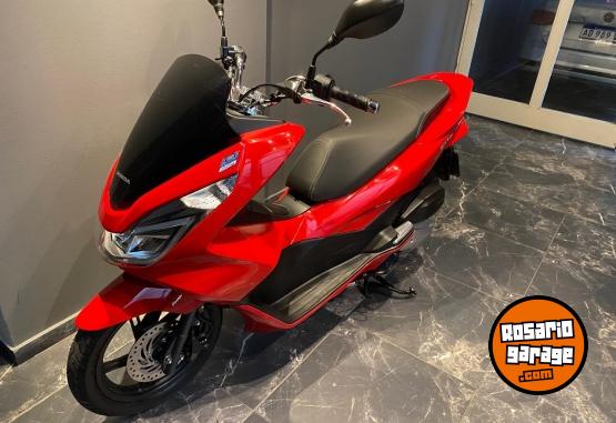 Motos - Honda PCX 2018 Nafta 21200Km - En Venta
