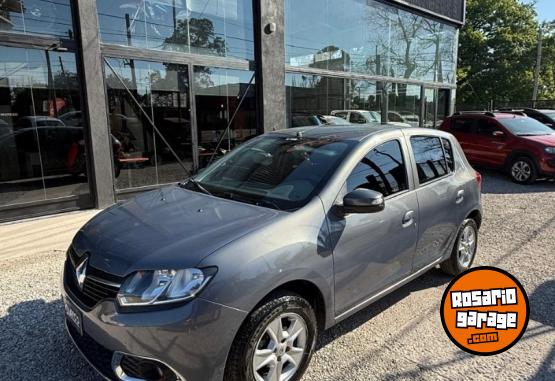 Autos - Renault SANDERO 1.6 PRIVILEGE 2015 Nafta  - En Venta