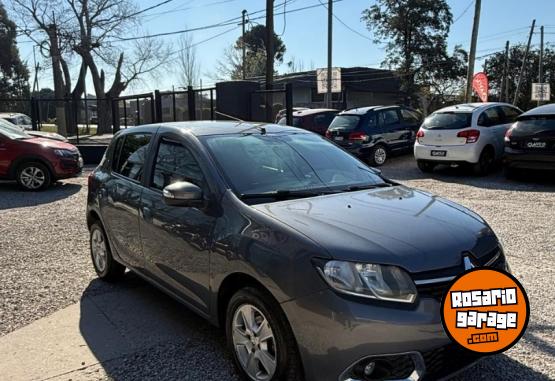 Autos - Renault SANDERO 1.6 PRIVILEGE 2015 Nafta  - En Venta